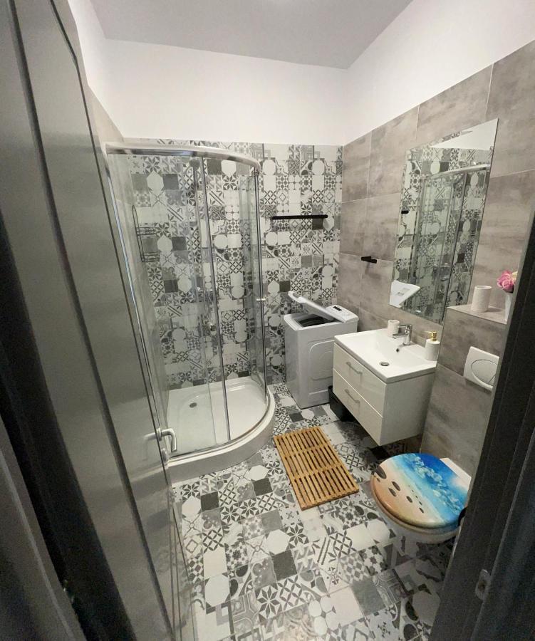 Td Apartments Jászvásár Kültér fotó